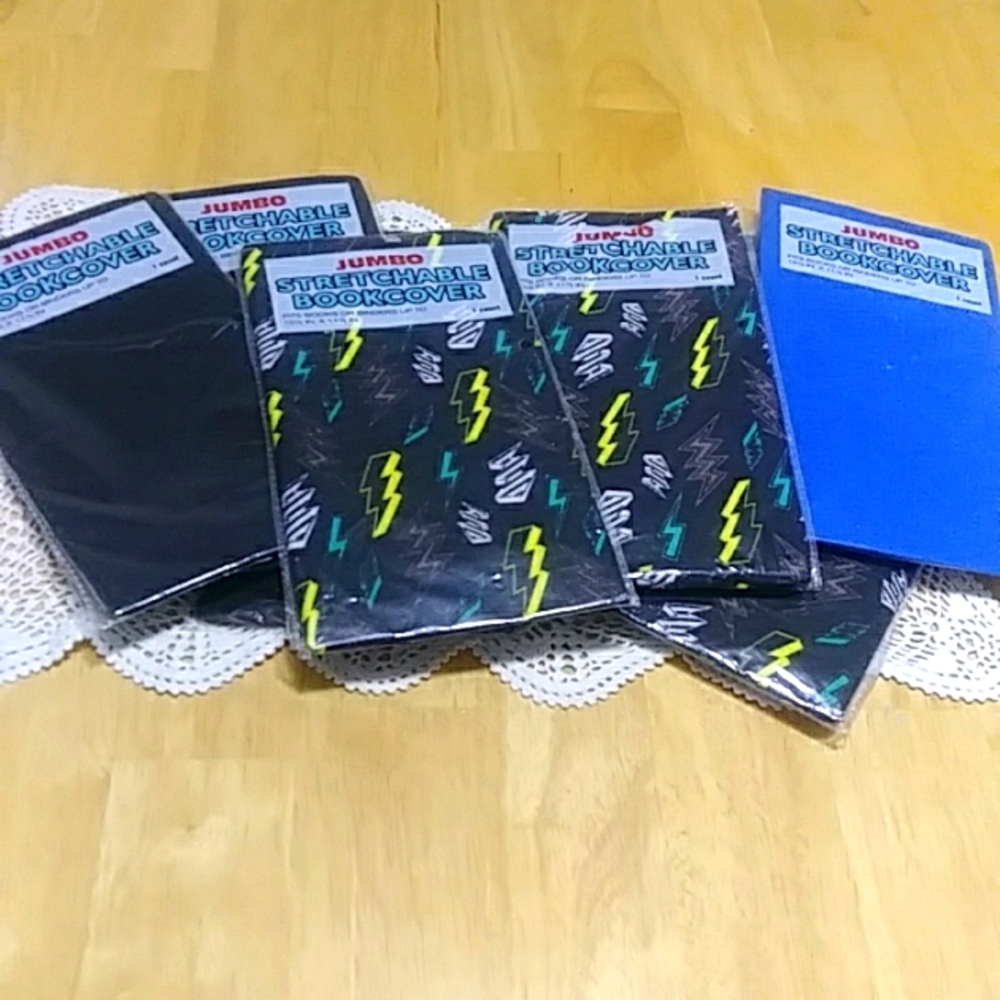 Stretchable book covers bundle